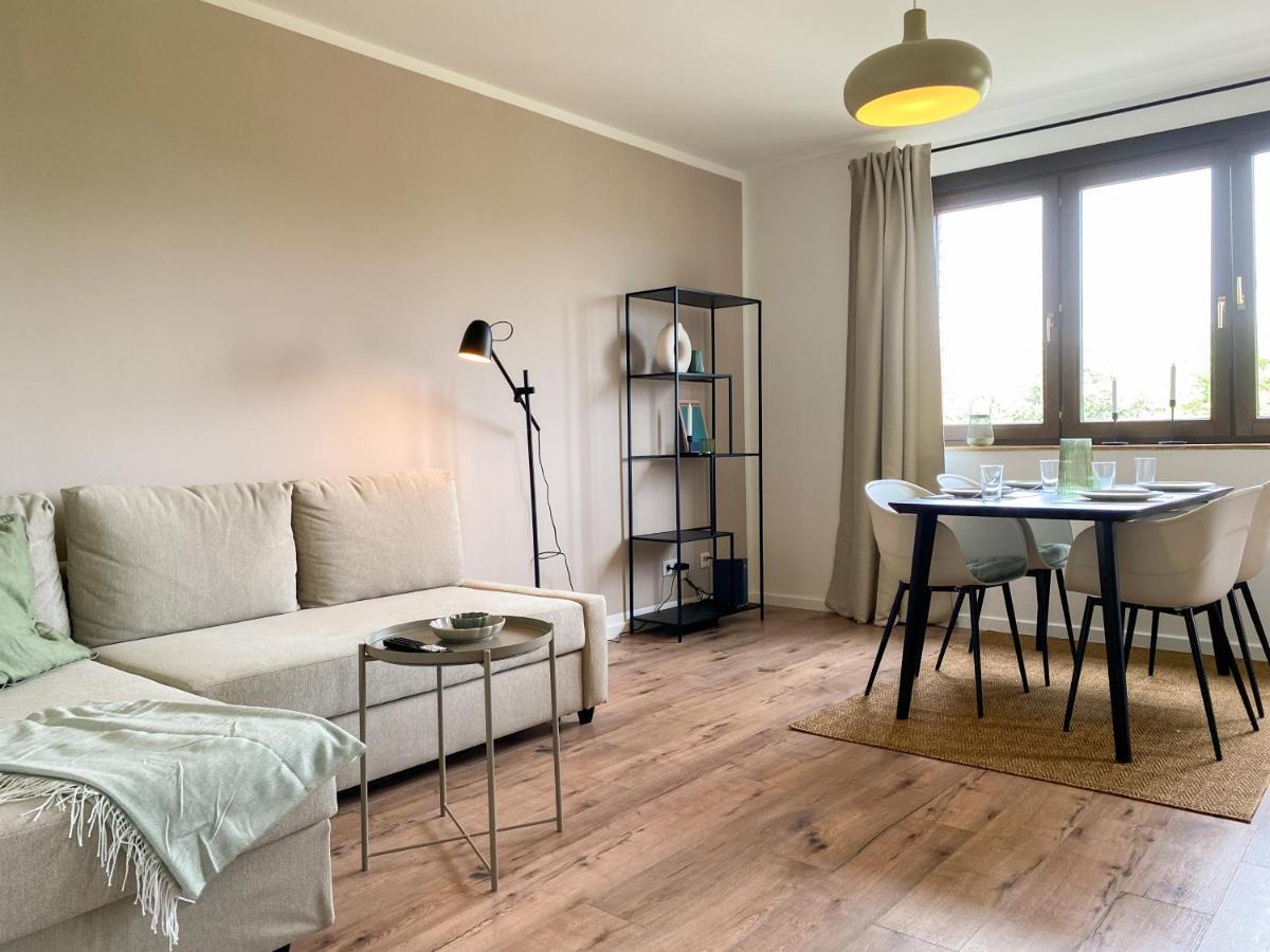 Schoene Wohnung Mit Rheinblick/Duesseldorf/Neuss/Messe Exteriör bild