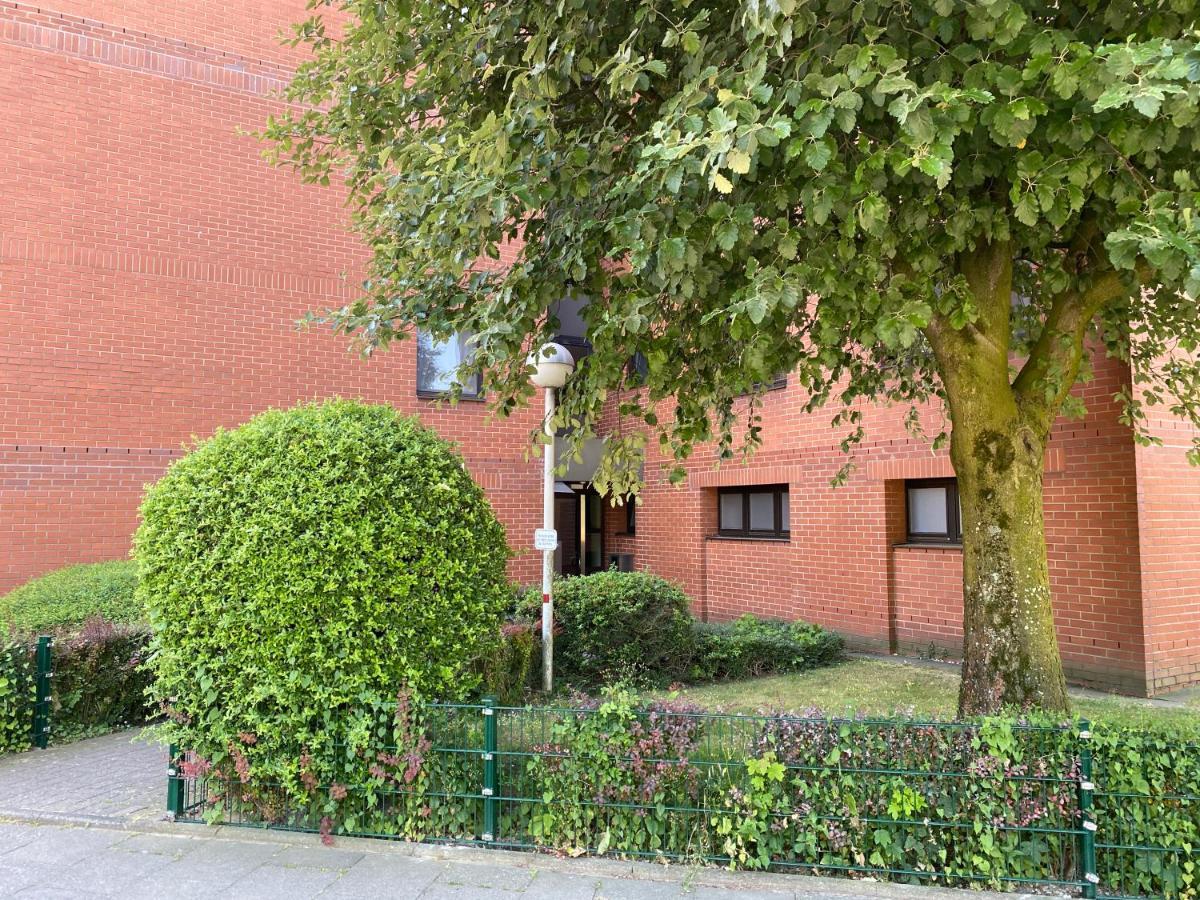 Schoene Wohnung Mit Rheinblick/Duesseldorf/Neuss/Messe Exteriör bild